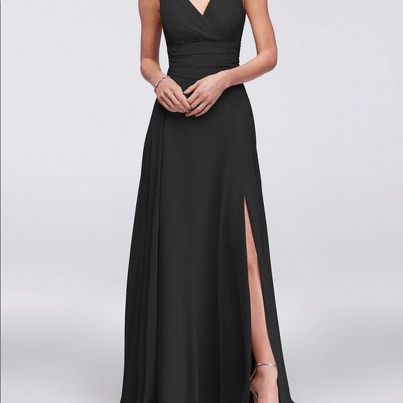 David's Bridal Dresses & Skirts - Elegant dress With tags never worn !!